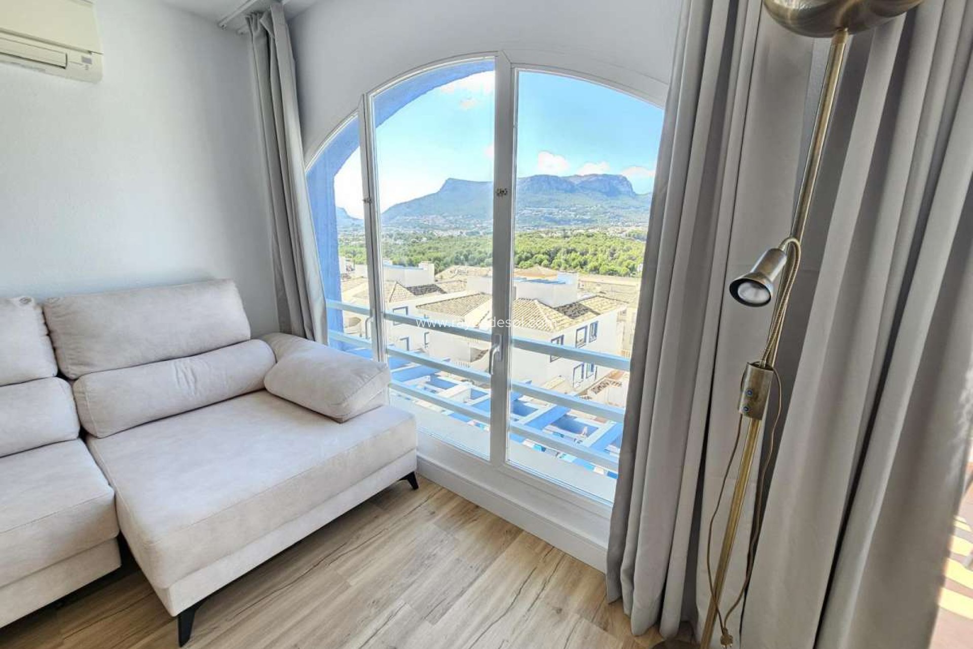 Resale - Apartment - Calpe