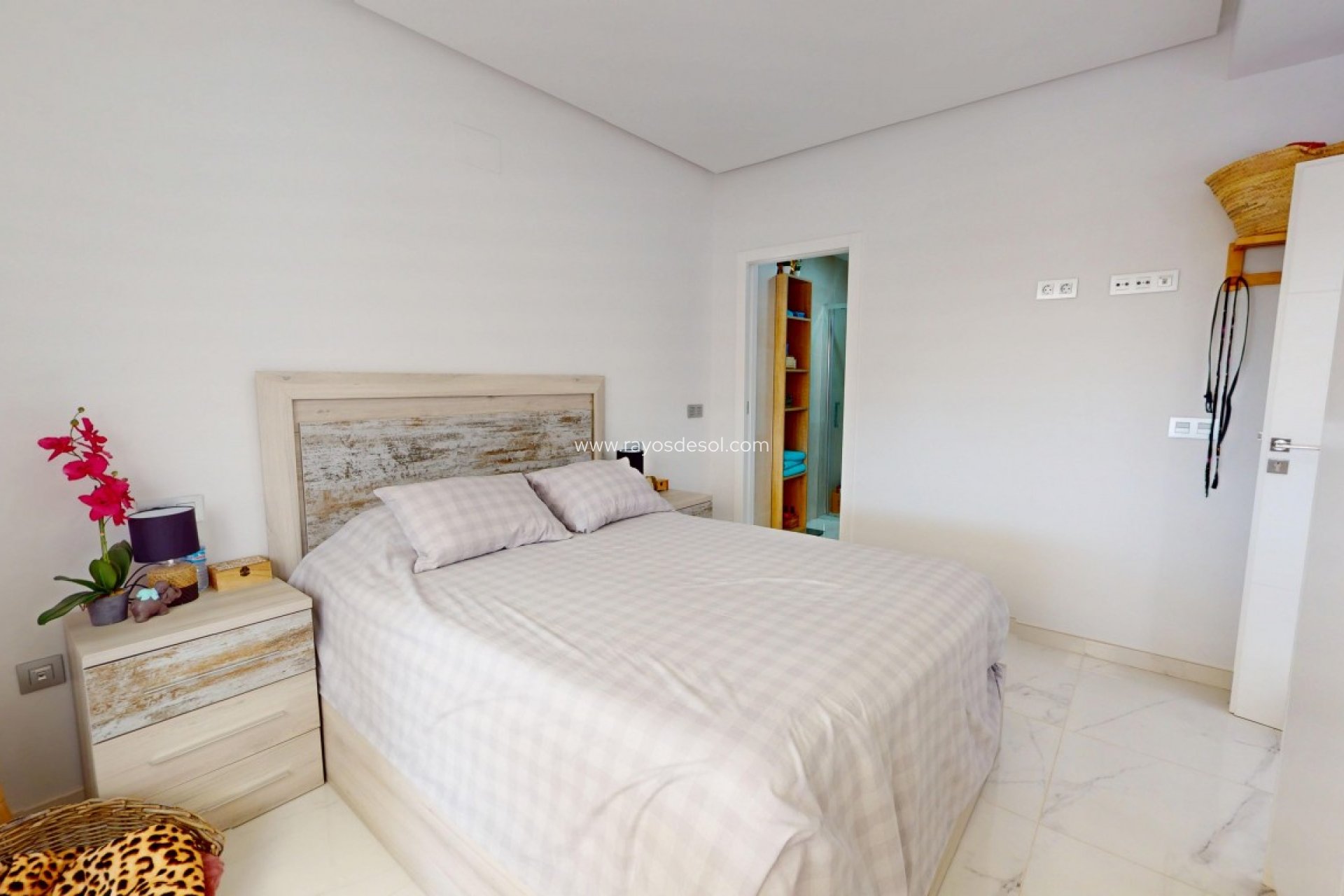 Resale - Apartment - Dolores de Pacheco