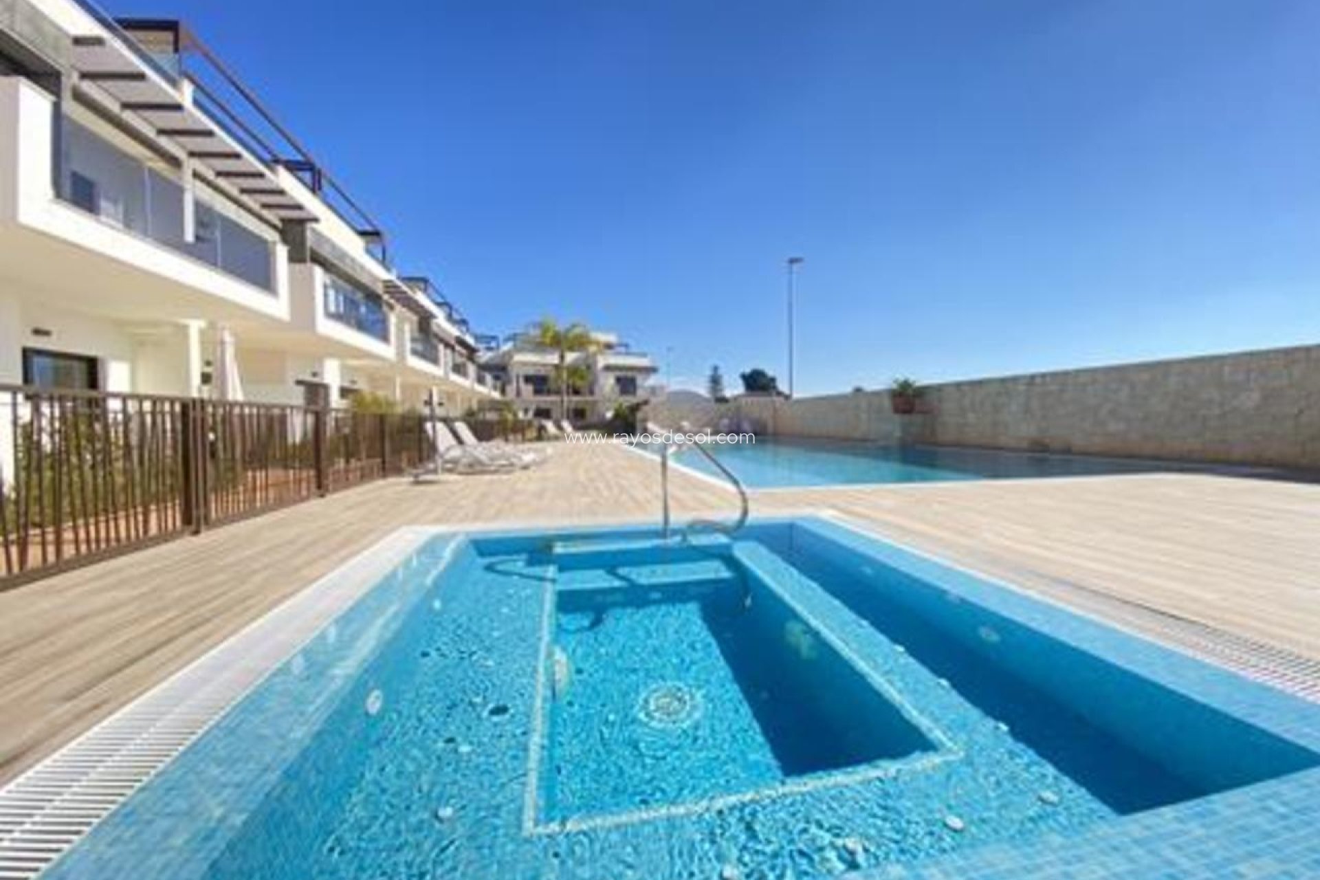 Resale - Apartment - Dolores de Pacheco