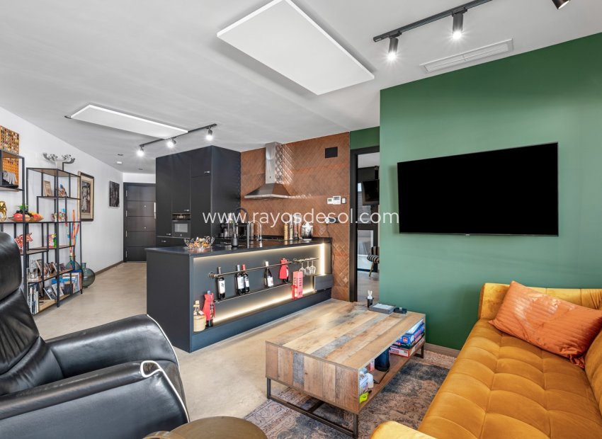 Resale - Apartment - Formentera del Segura