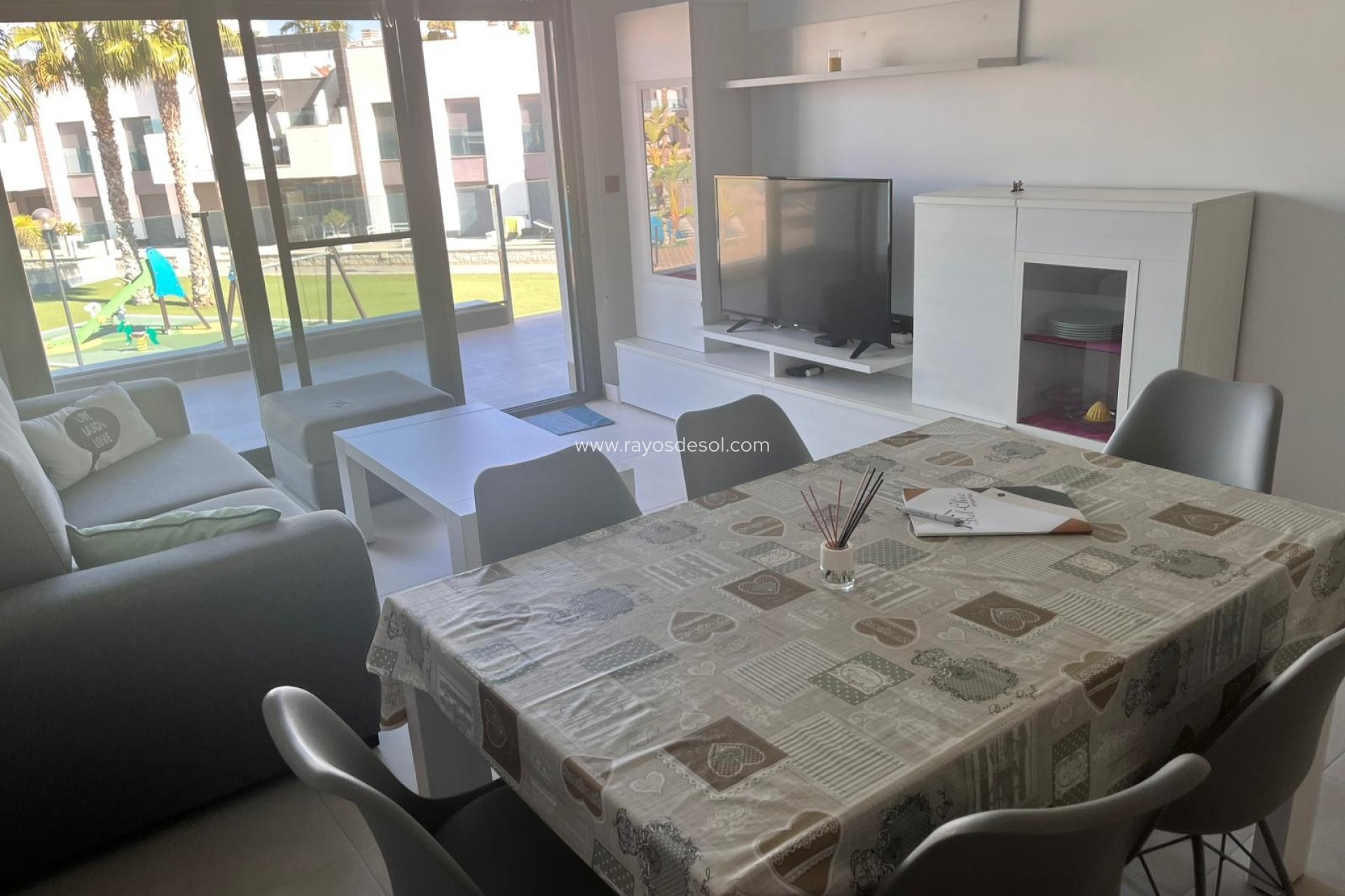 Resale - Apartment - Guardamar del Segura - El Raso