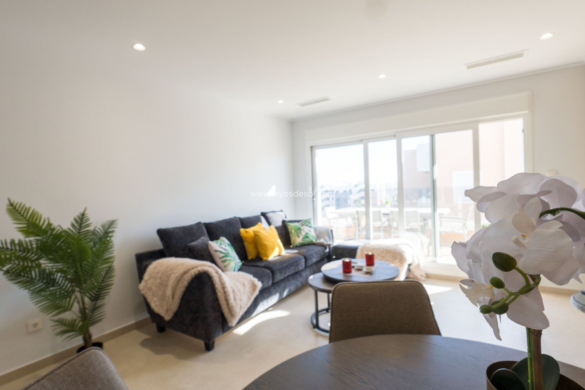 Resale - Apartment - Guardamar del Segura - El Raso