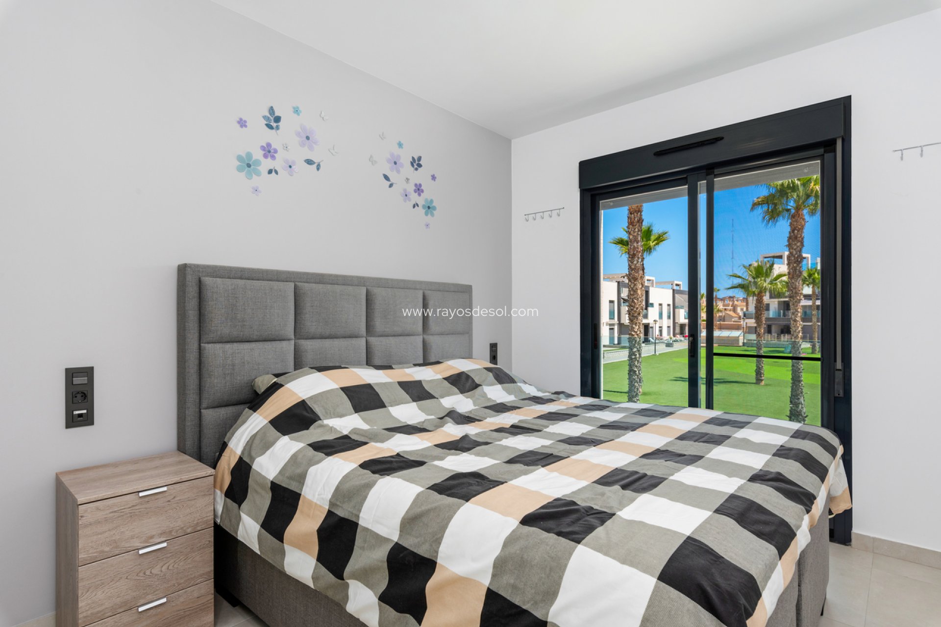 Resale - Apartment - Guardamar del Segura - El Raso