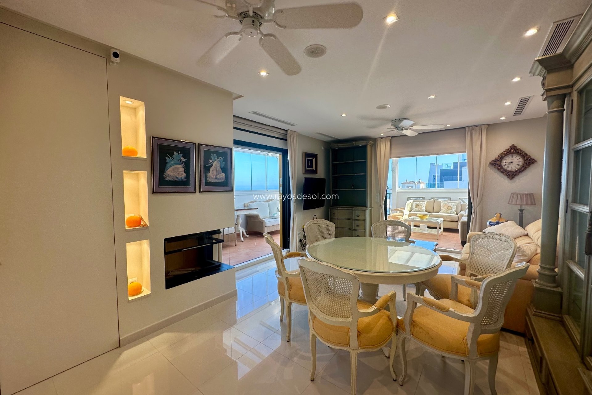 Resale - Apartment - Guardamar del Segura - Marjal Beach