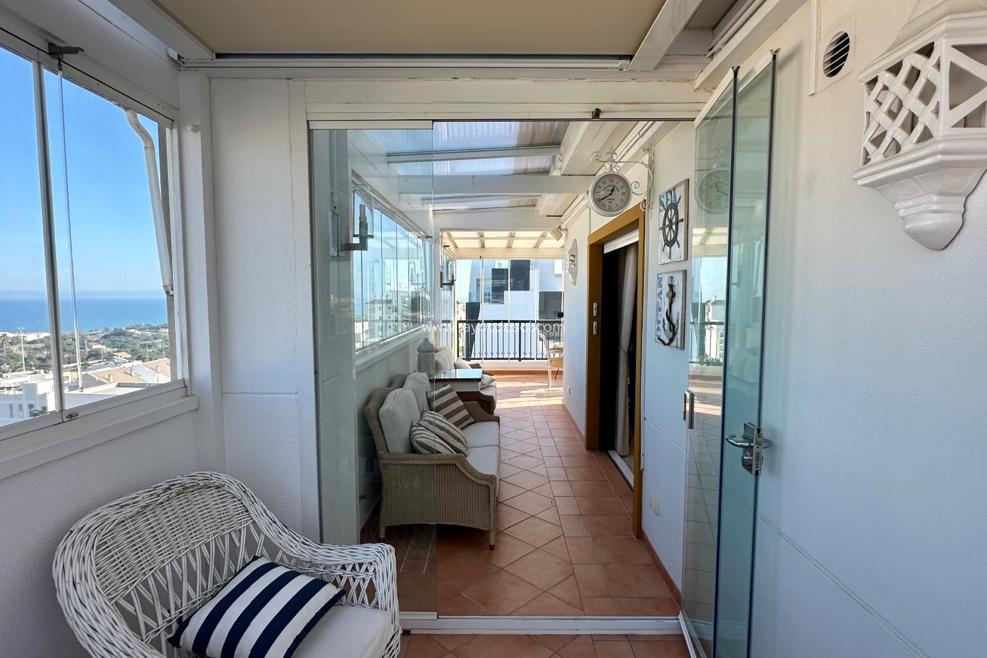 Resale - Apartment - Guardamar del Segura - Marjal Beach