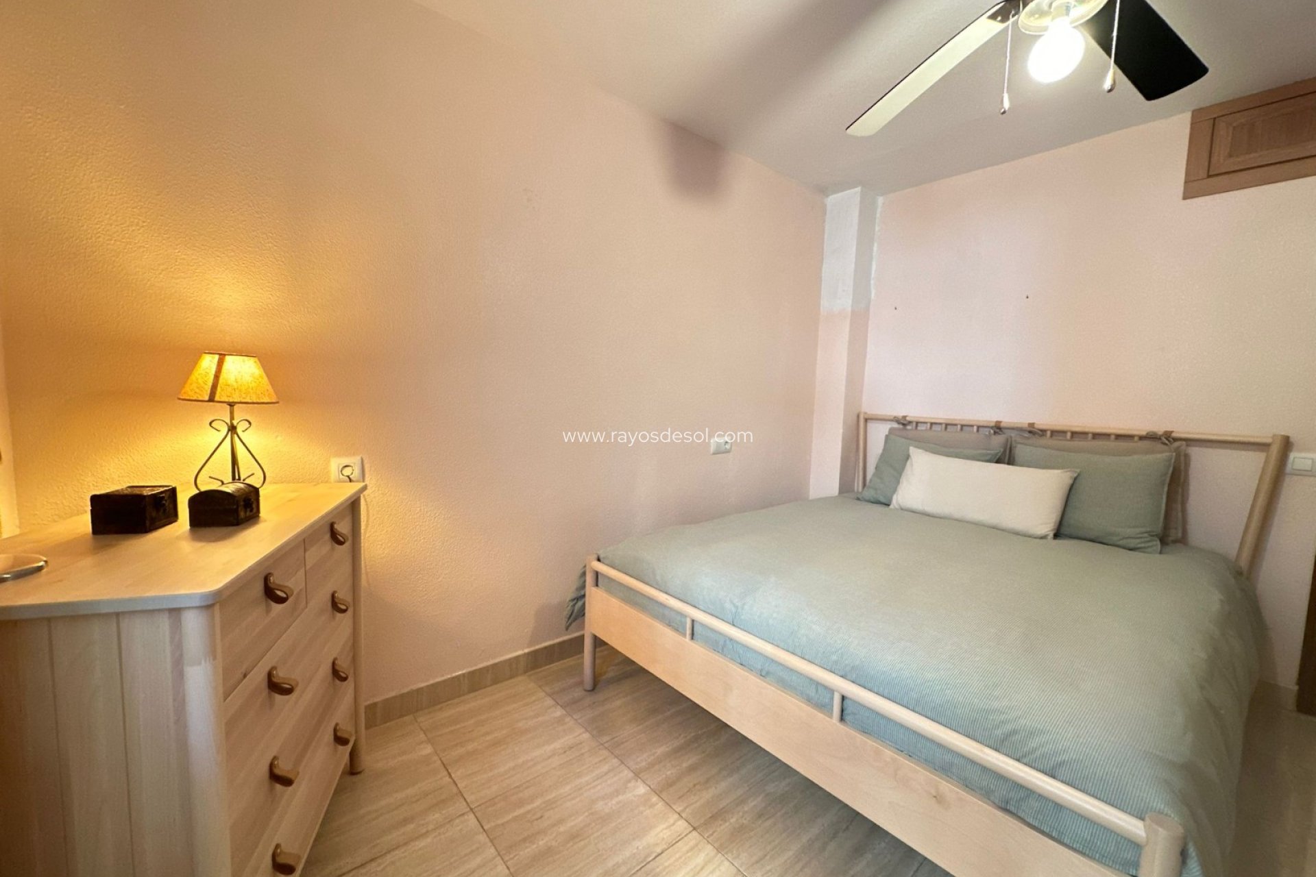 Resale - Apartment - Guardamar del Segura