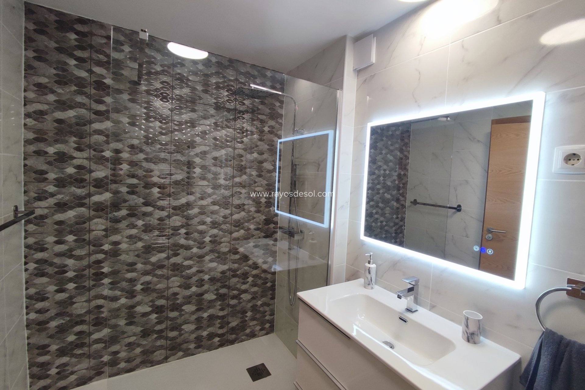 Resale - Apartment - Hacienda Riquelme Golf Resort