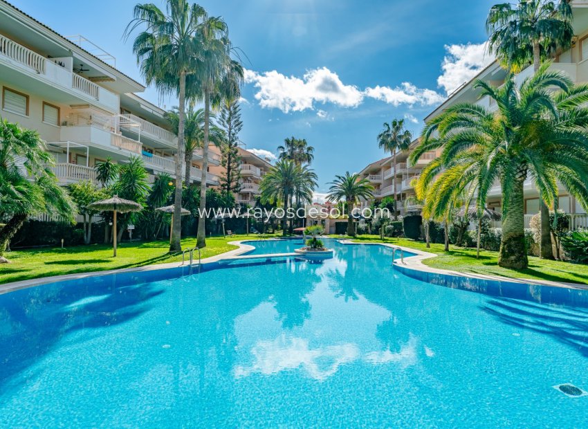 Resale - Apartment - Jávea - El Arenal