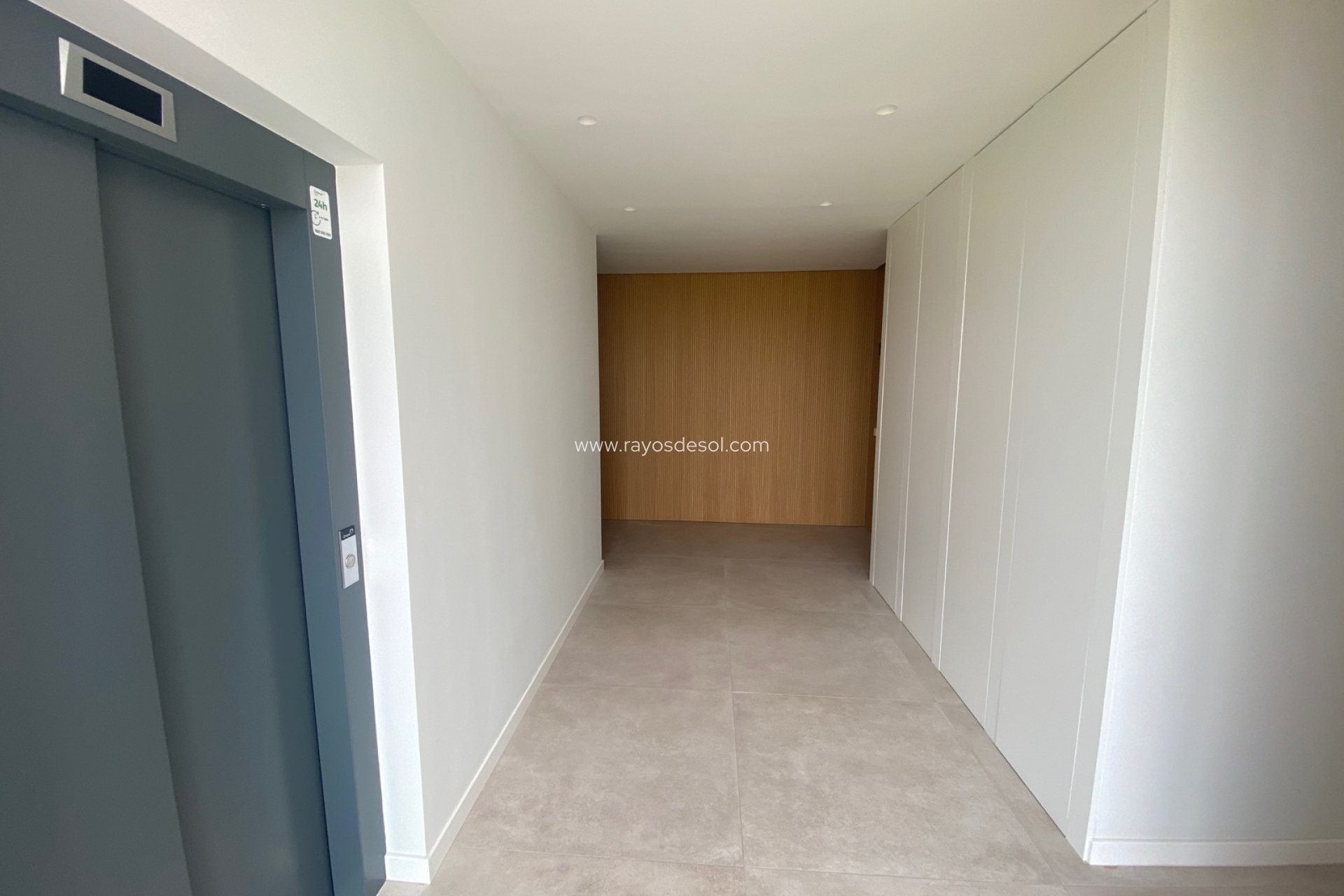 Resale - Apartment - Las Colinas