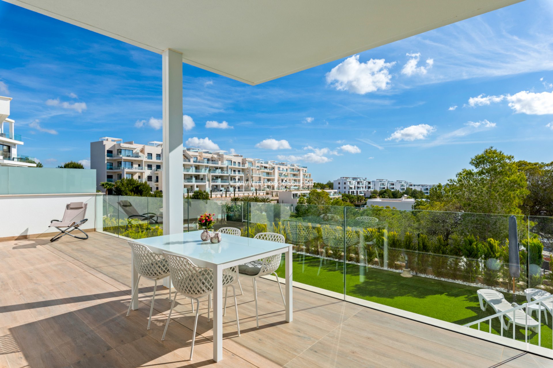 Resale - Apartment - Las Colinas