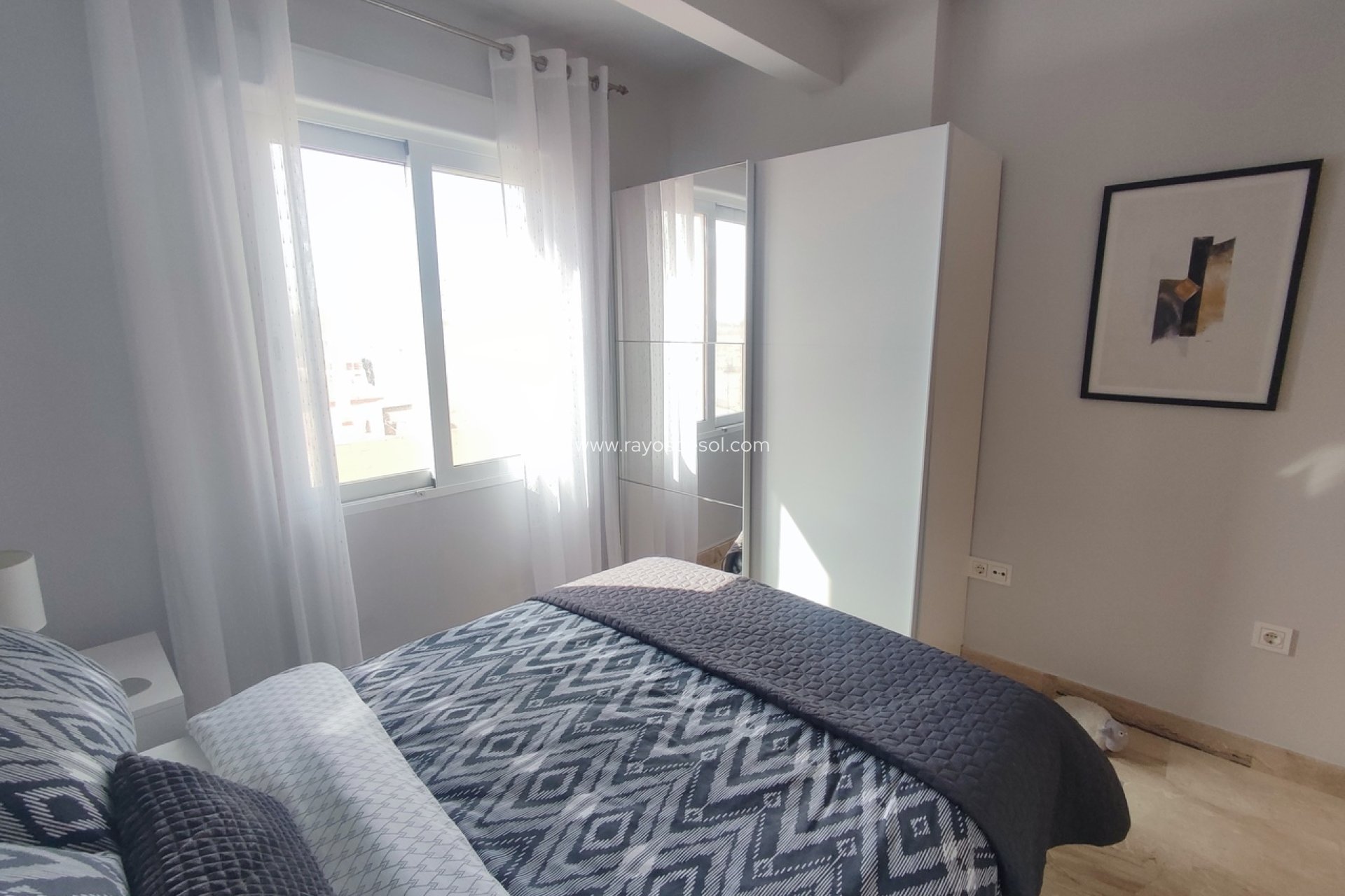 Resale - Apartment - Lo Pagan