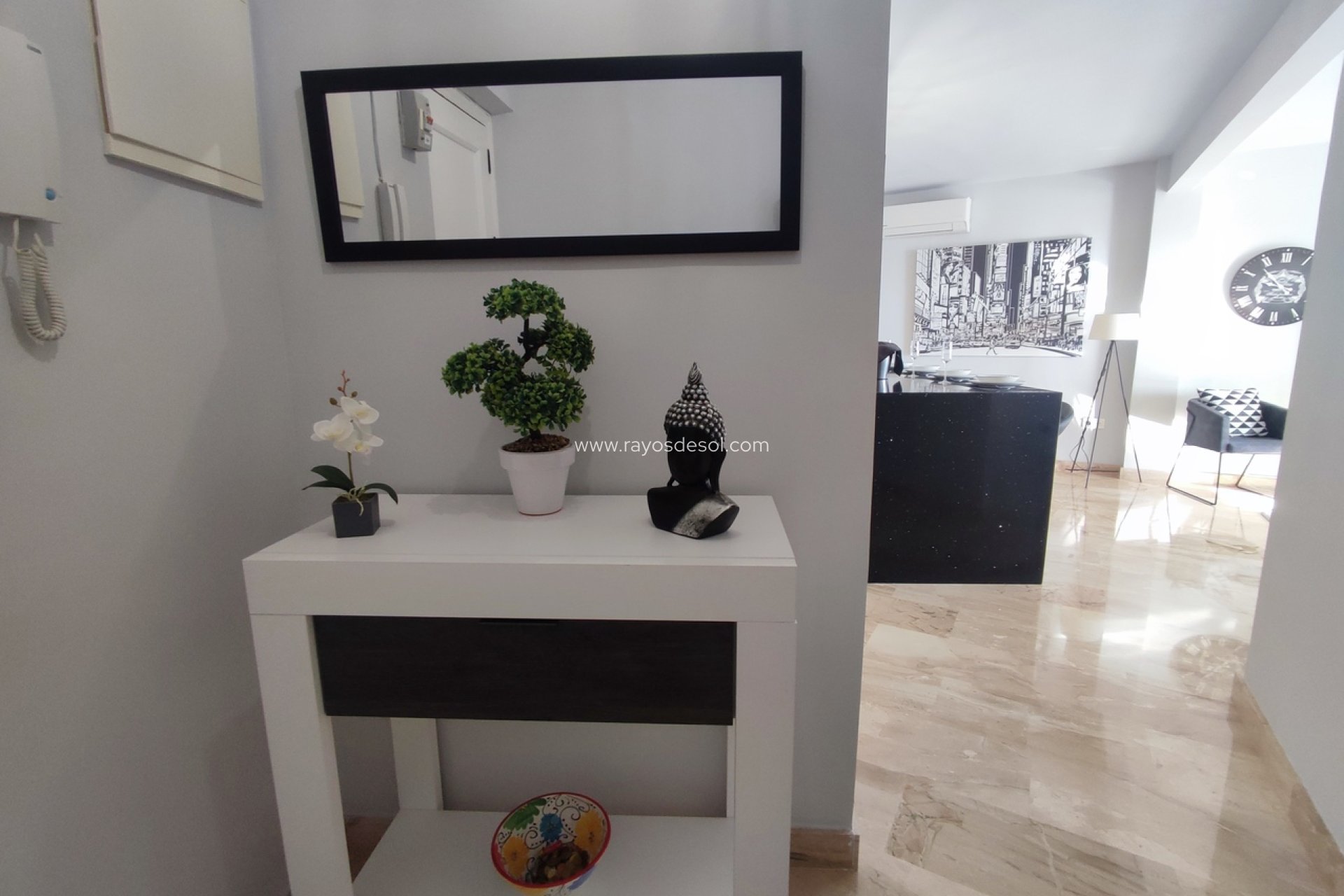 Resale - Apartment - Lo Pagan