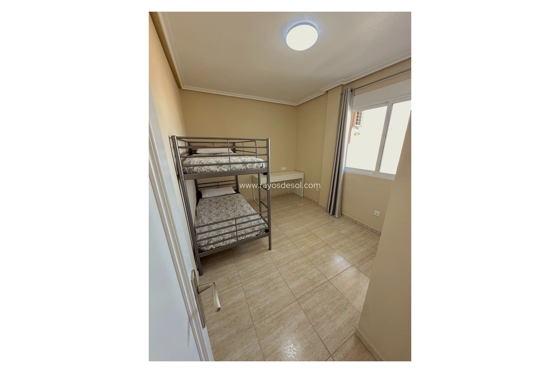 Resale - Apartment - Lo Pagan