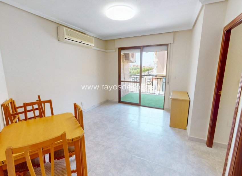 Resale - Apartment - Los Alcazares - Los Narejos