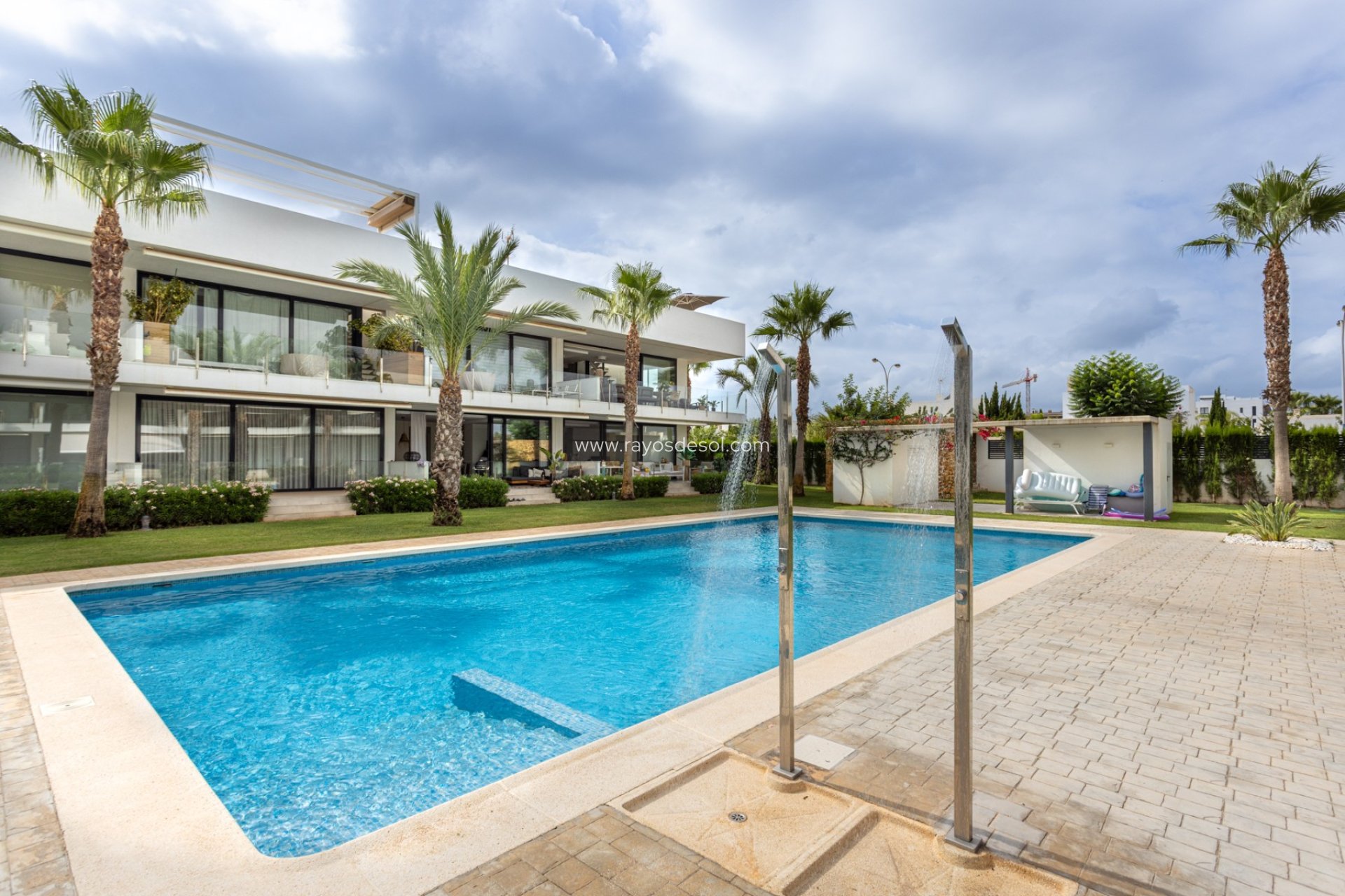 Resale - Apartment - Mar de Cristal