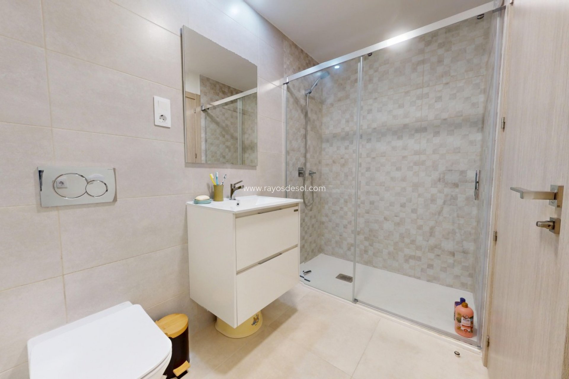 Resale - Apartment - Mil Palmeras