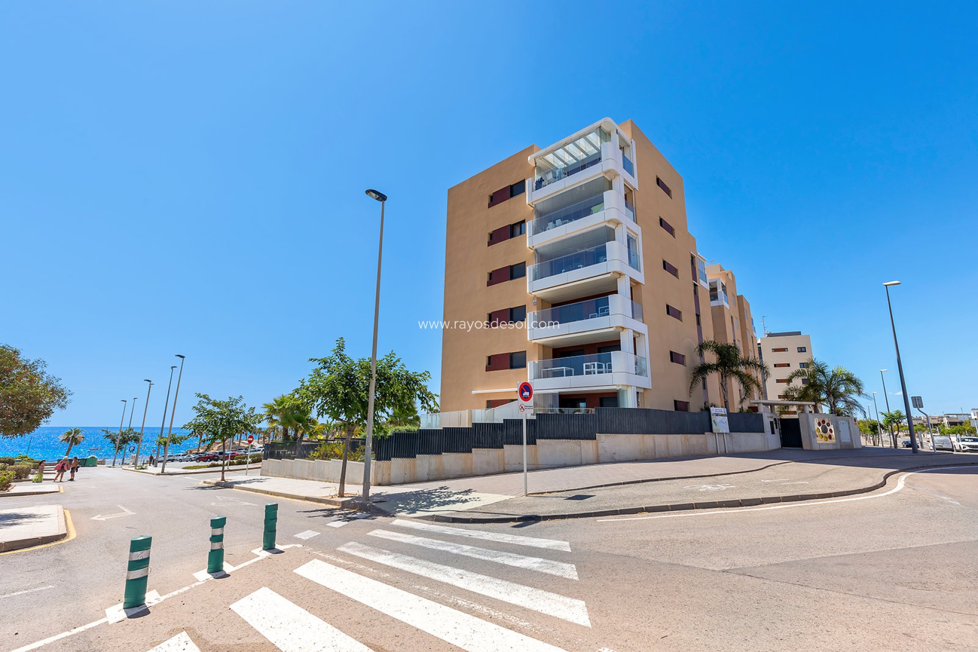 Resale - Apartment - Mil Palmeras