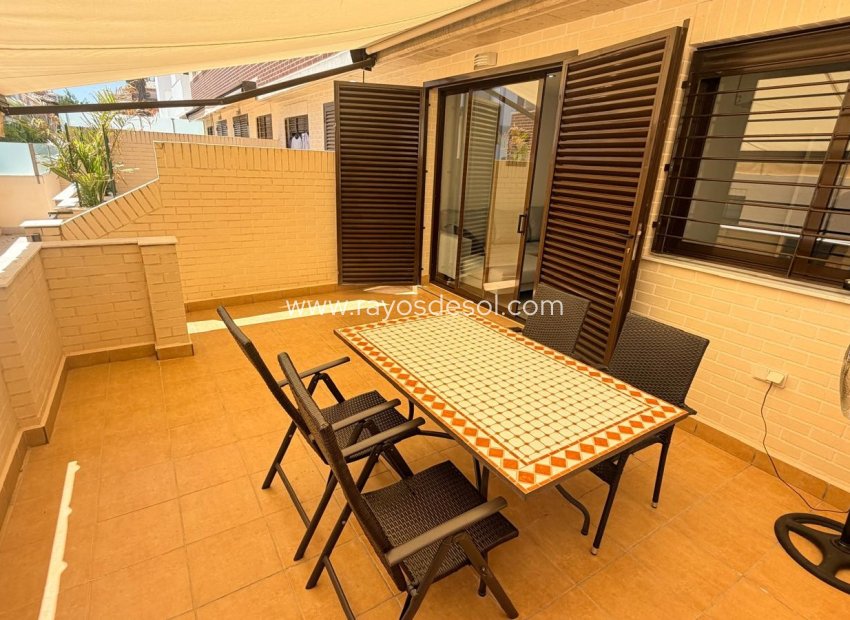 Resale - Apartment - Orihuela Costa - Cabo roig - La Zenia
