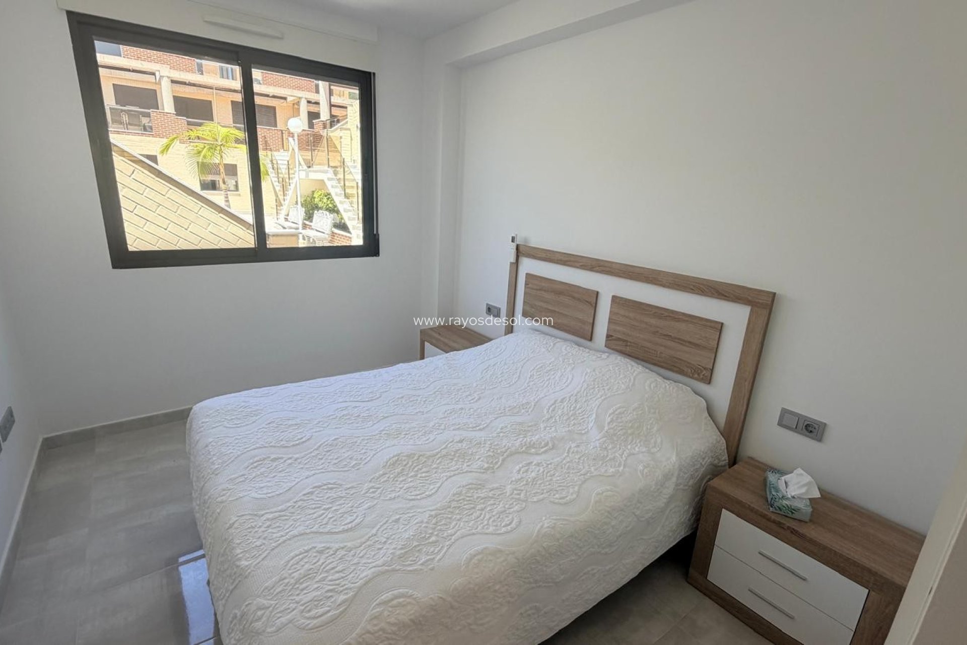 Resale - Apartment - Orihuela Costa - Cabo roig - La Zenia