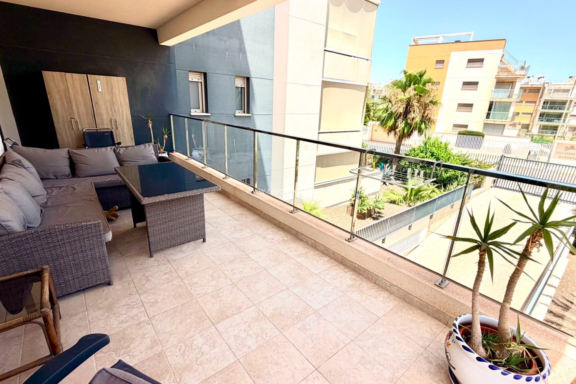 Resale - Apartment - Orihuela Costa - Cabo roig - La Zenia