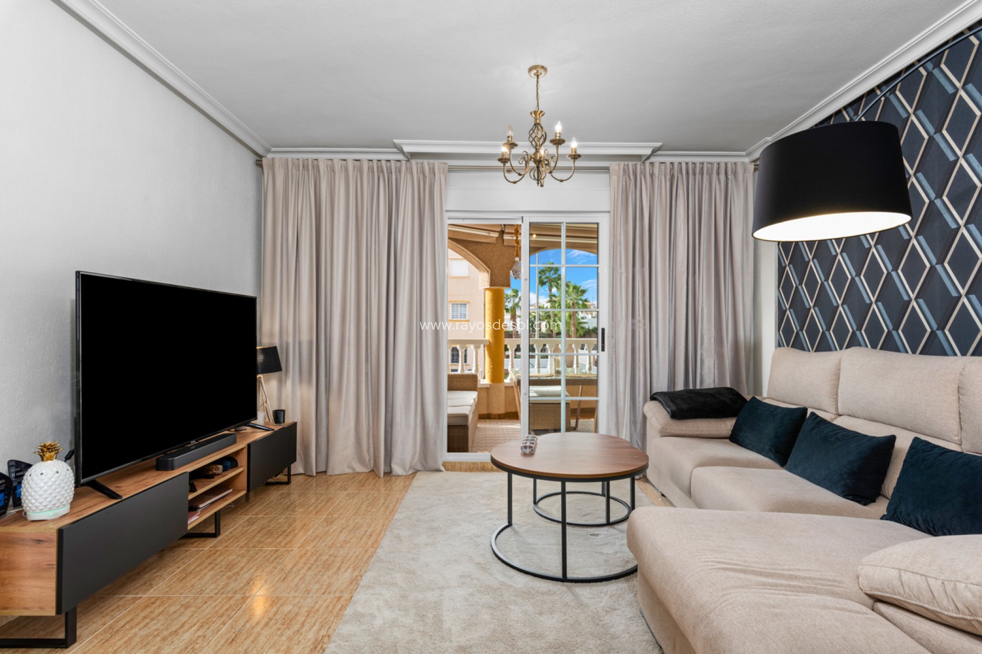 Resale - Apartment - Orihuela Costa - Cabo roig - La Zenia