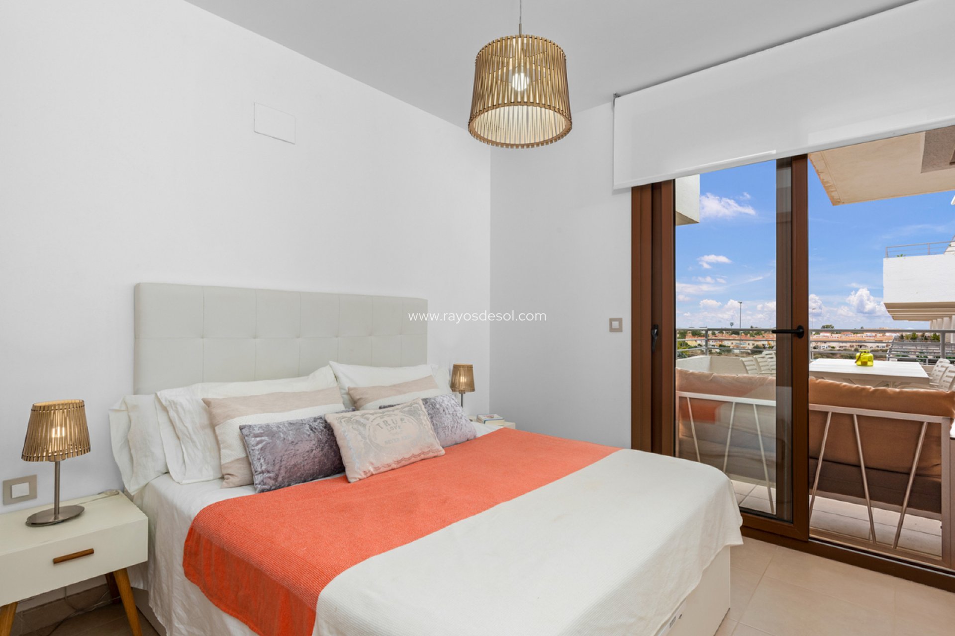 Resale - Apartment - Orihuela Costa - Cabo Roig