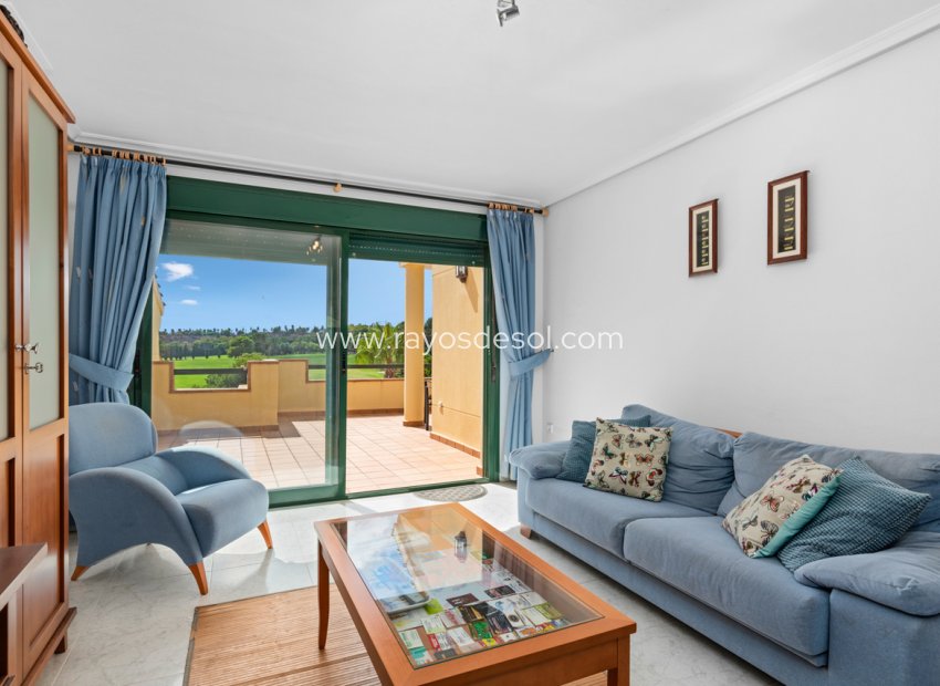 Resale - Apartment - Orihuela Costa - Campoamor