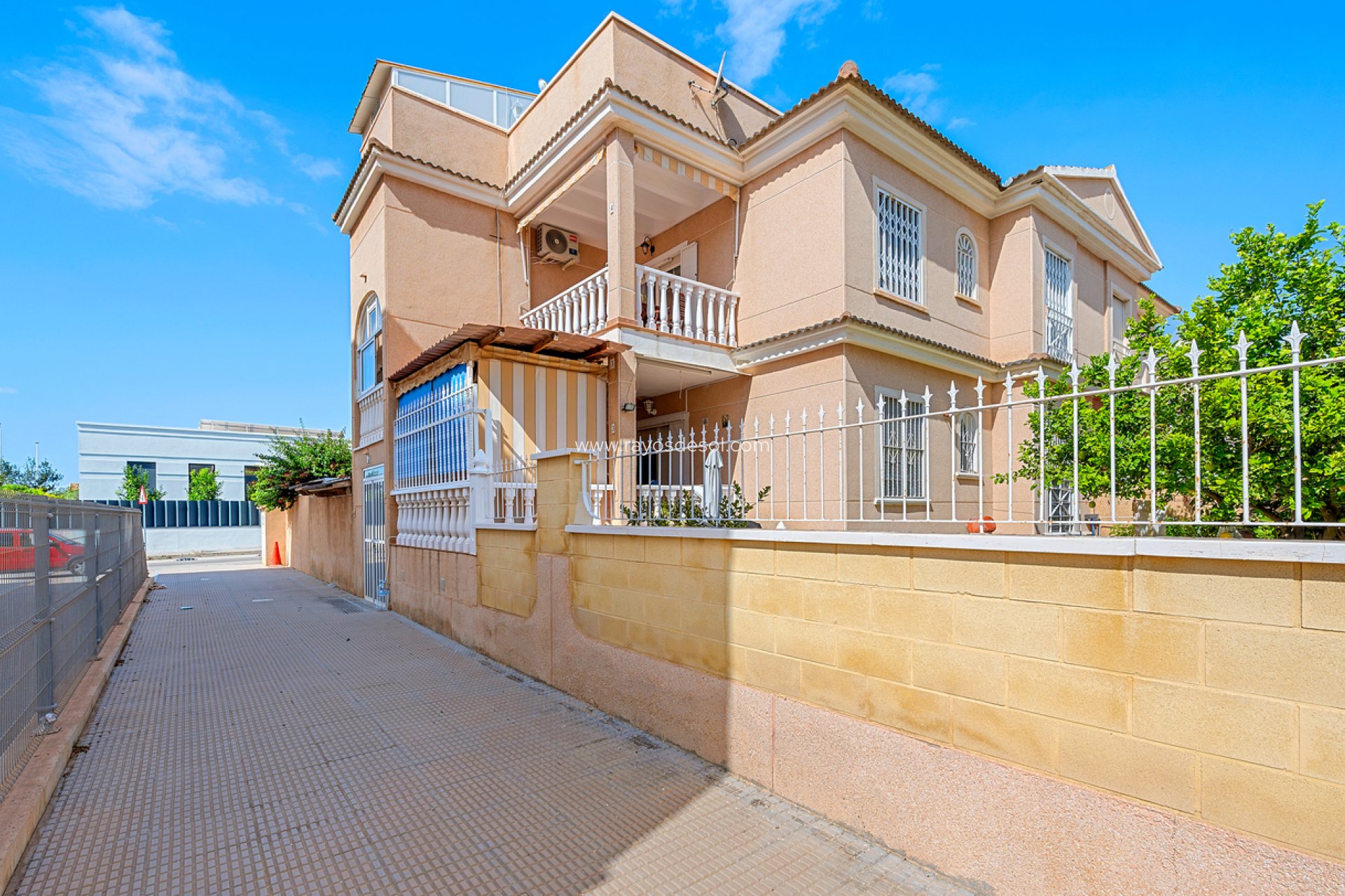 Resale - Apartment - Orihuela Costa - La Zenia