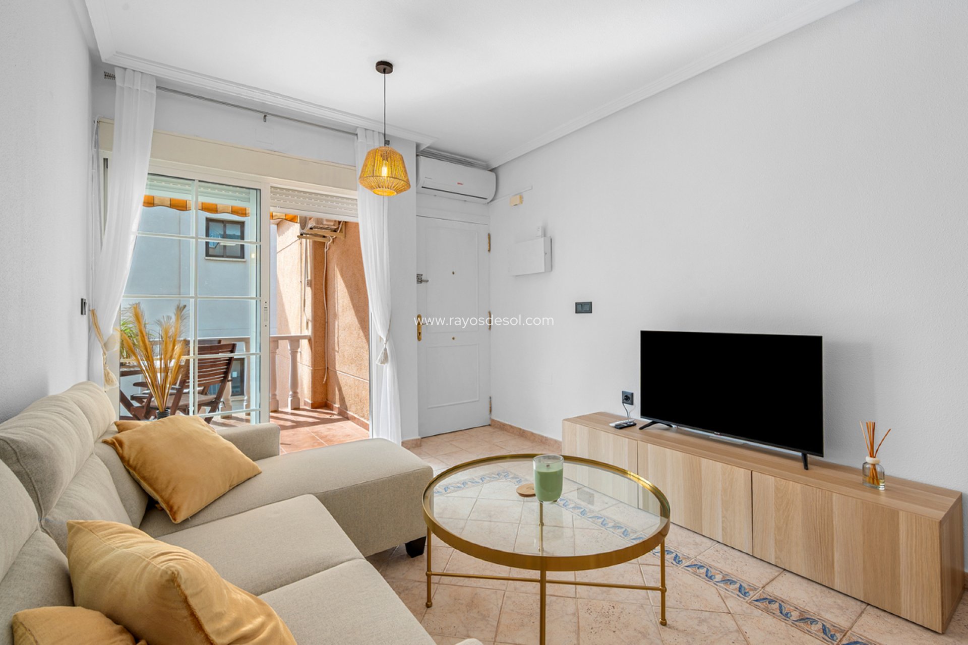 Resale - Apartment - Orihuela Costa - La Zenia