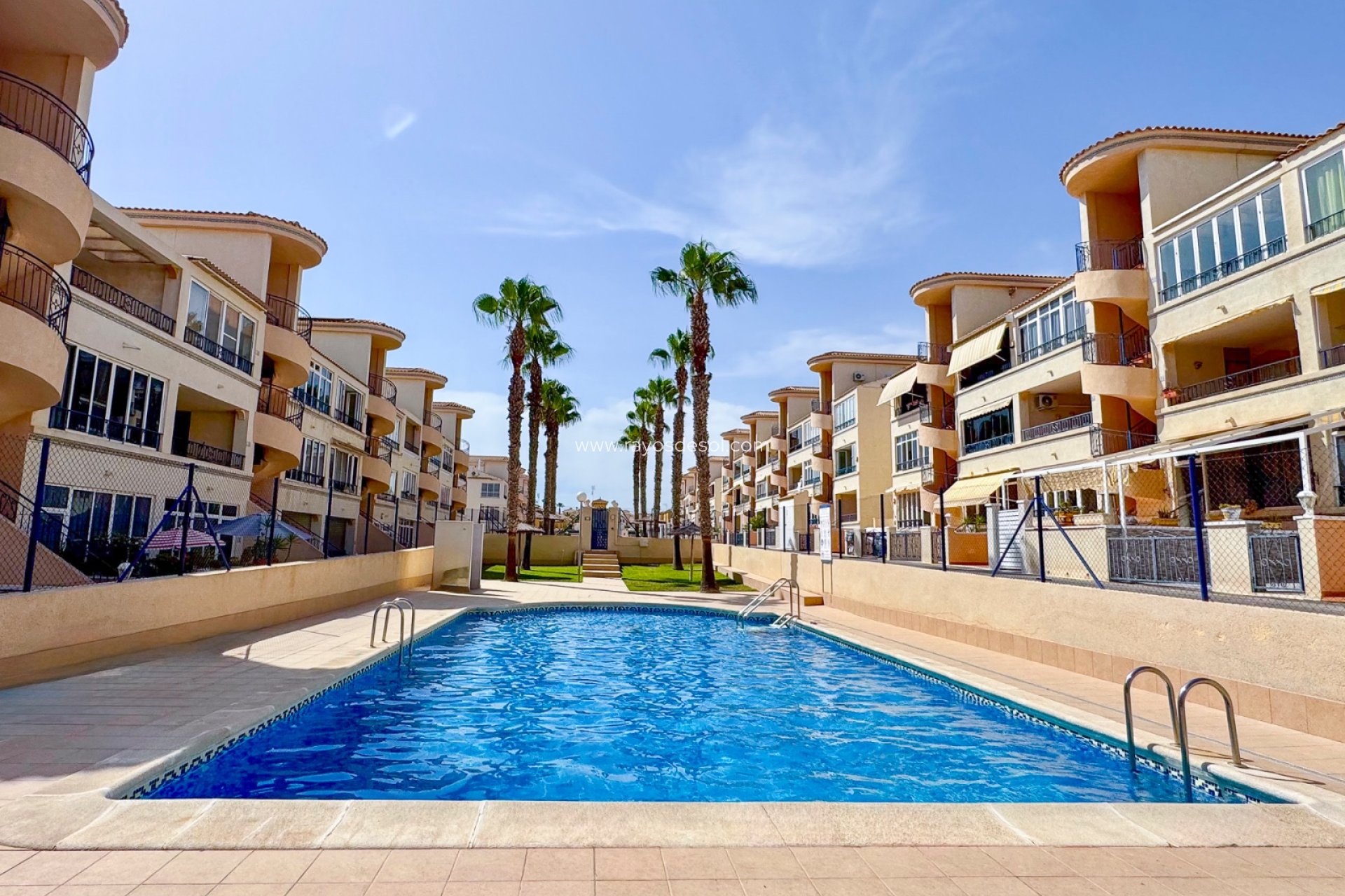Resale - Apartment - Orihuela Costa - Los Altos