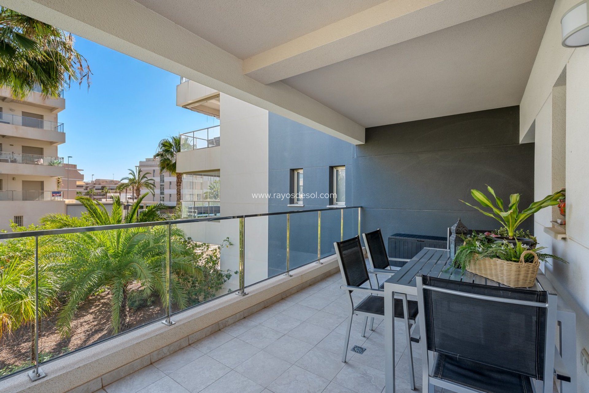 Resale - Apartment - Orihuela Costa - Los Dolses