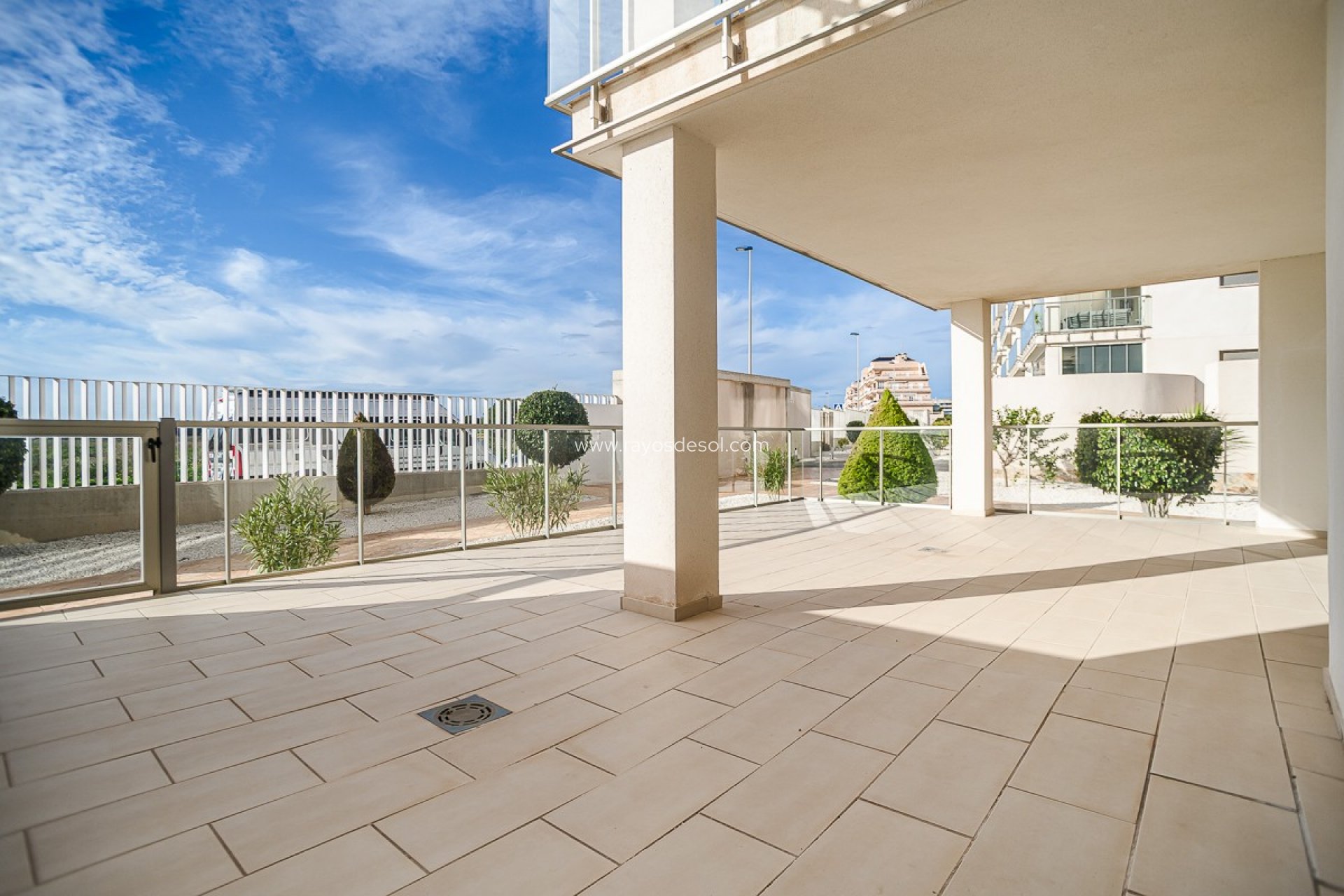 Resale - Apartment - Orihuela Costa - Los Dolses
