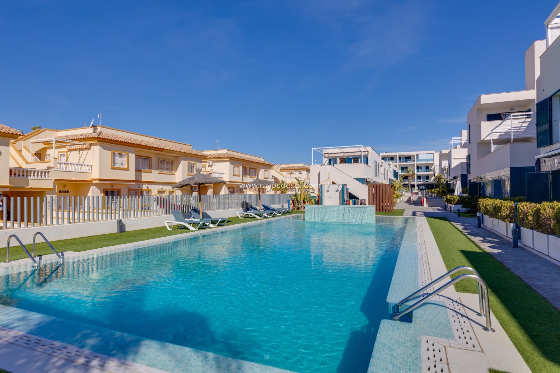 Resale - Apartment - Orihuela Costa - Playa Flamenca