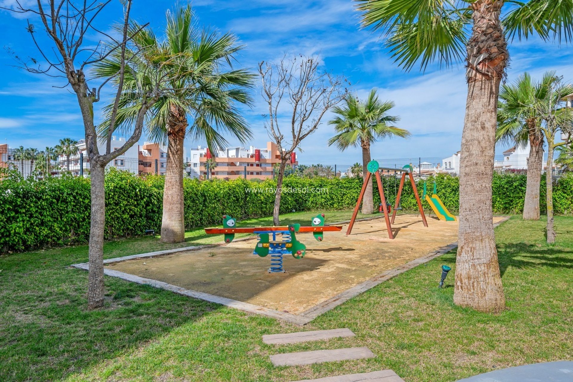 Resale - Apartment - Orihuela Costa - Playa Flamenca