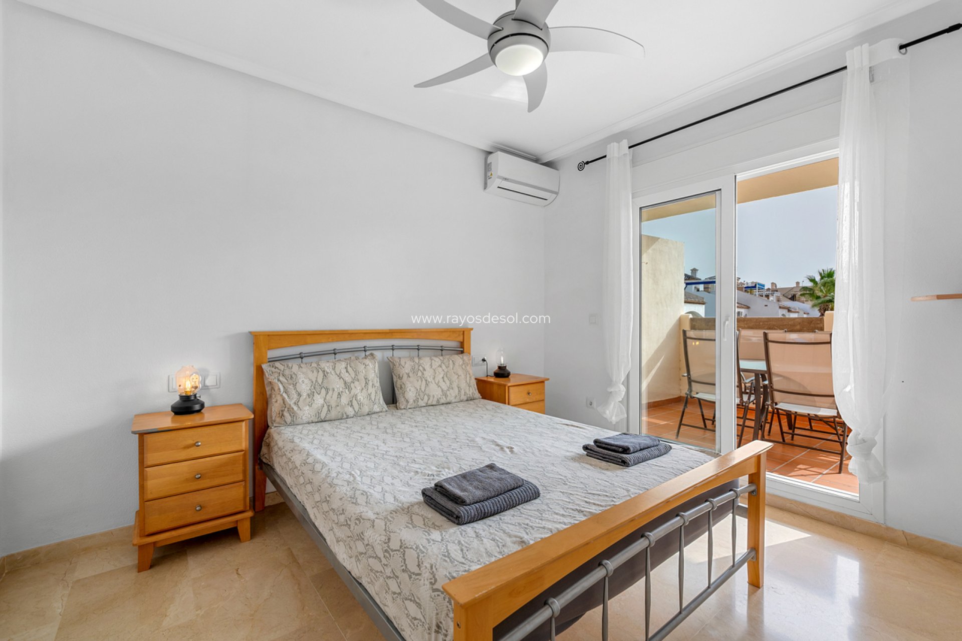 Resale - Apartment - Orihuela Costa - Playa Flamenca