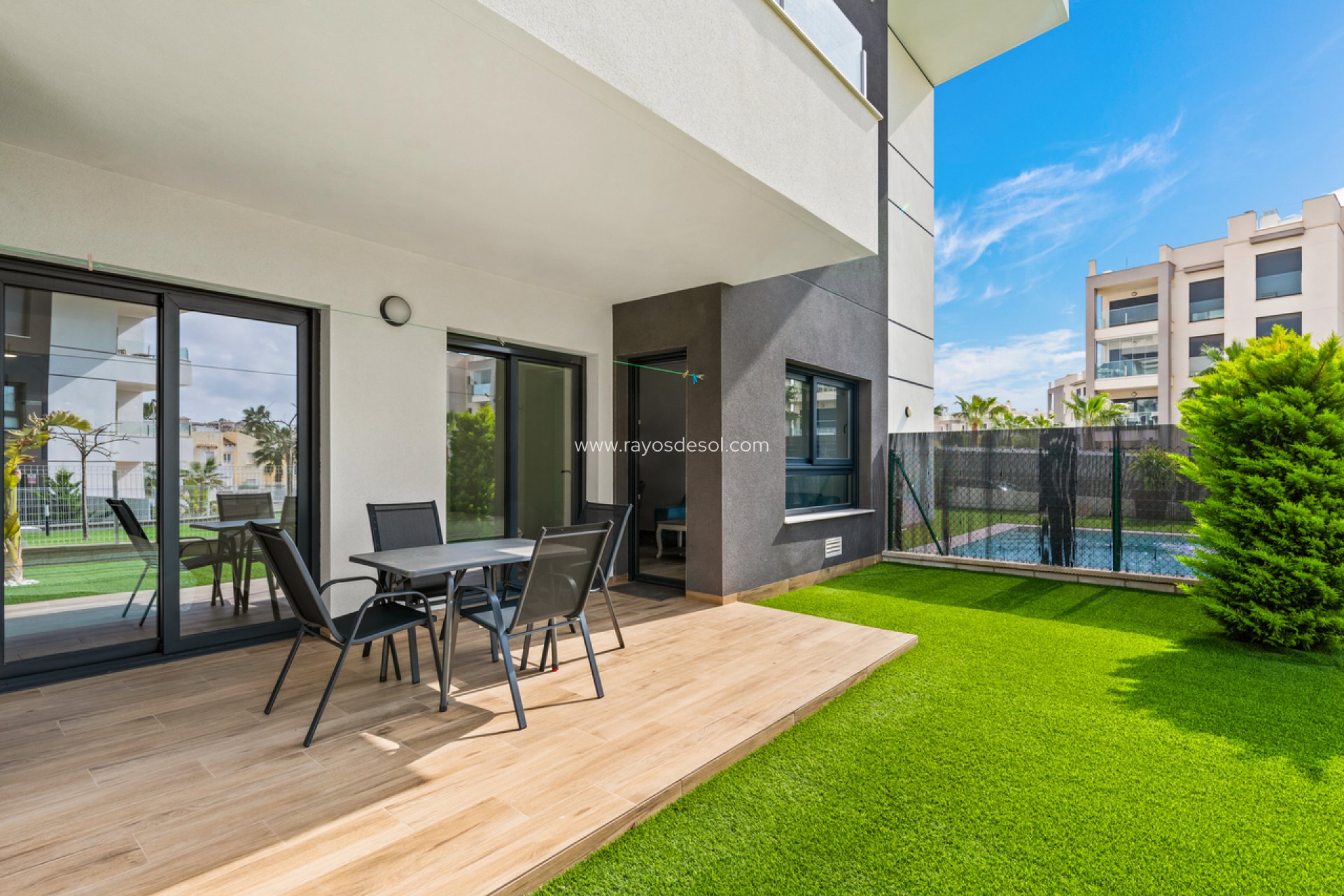 Resale - Apartment - Orihuela Costa - Villamartín