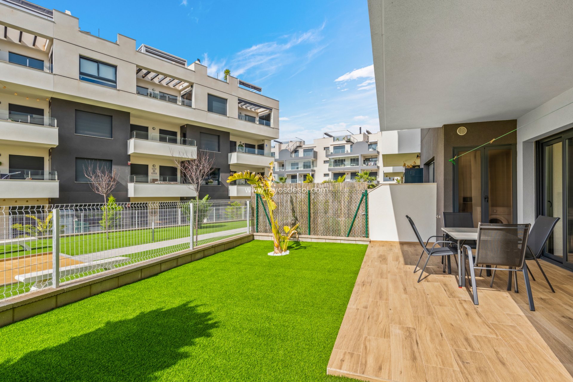 Resale - Apartment - Orihuela Costa - Villamartín