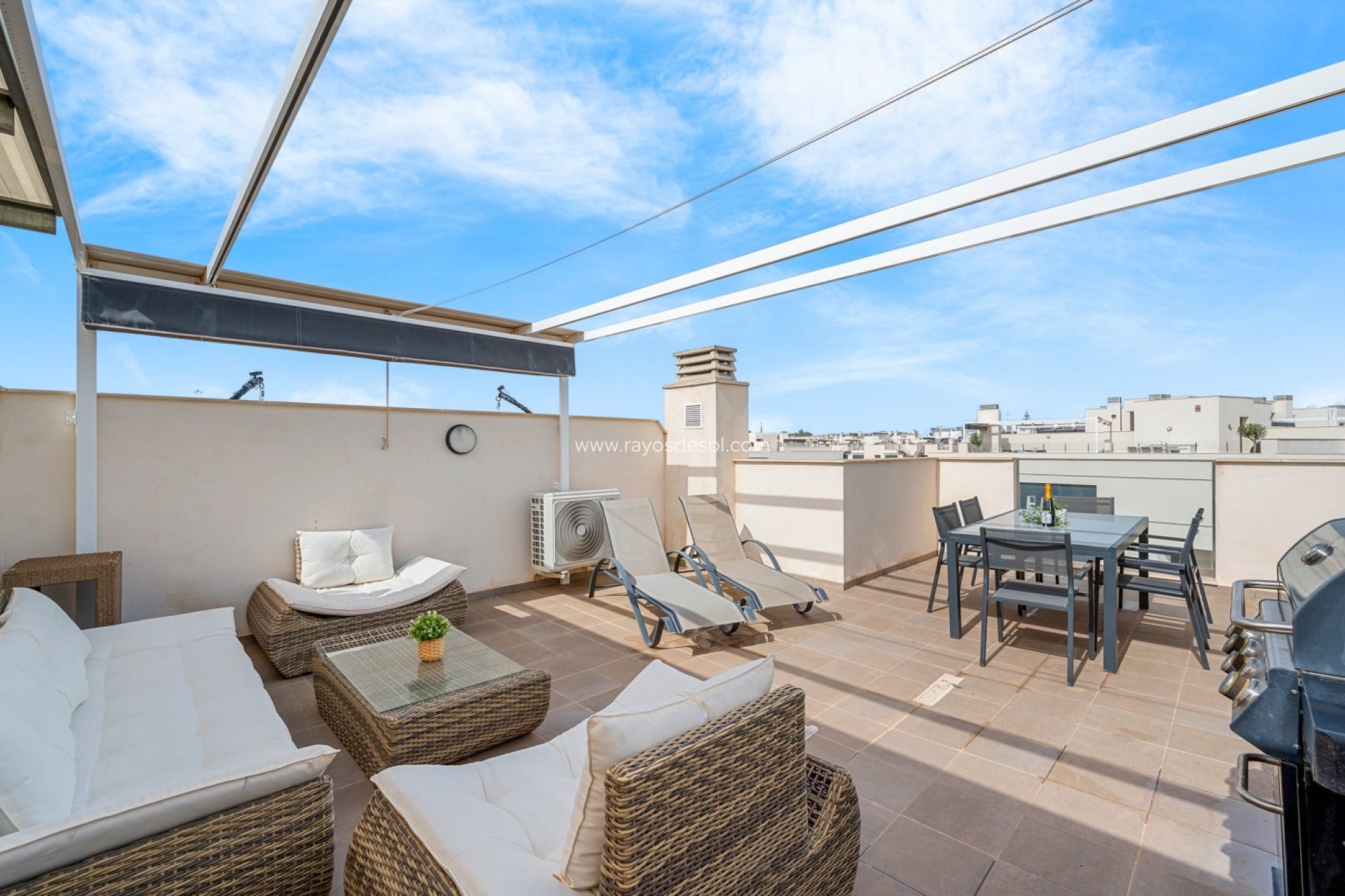 Resale - Apartment - Orihuela Costa - Villamartín