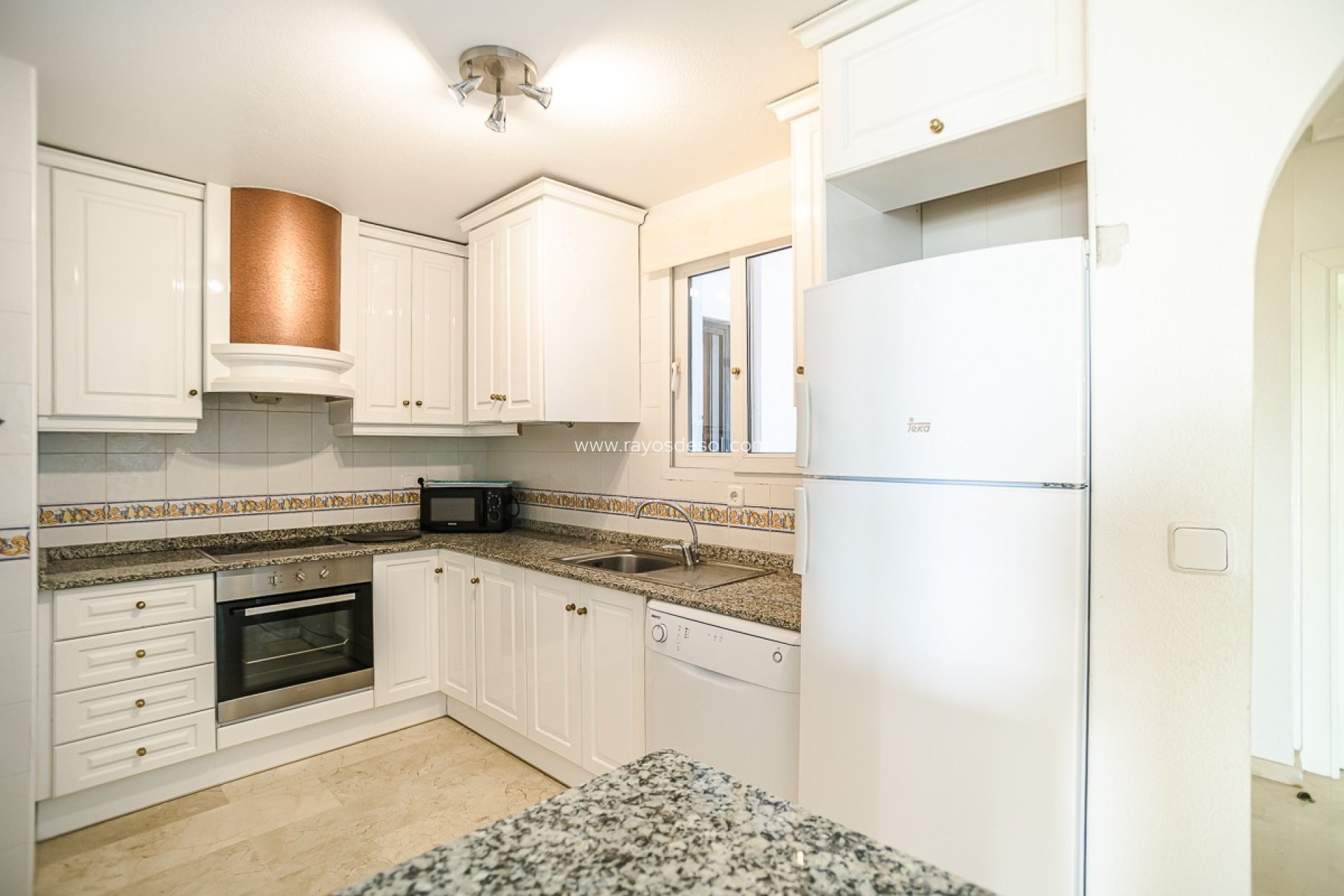 Resale - Apartment - Orihuela Costa - Villamartín