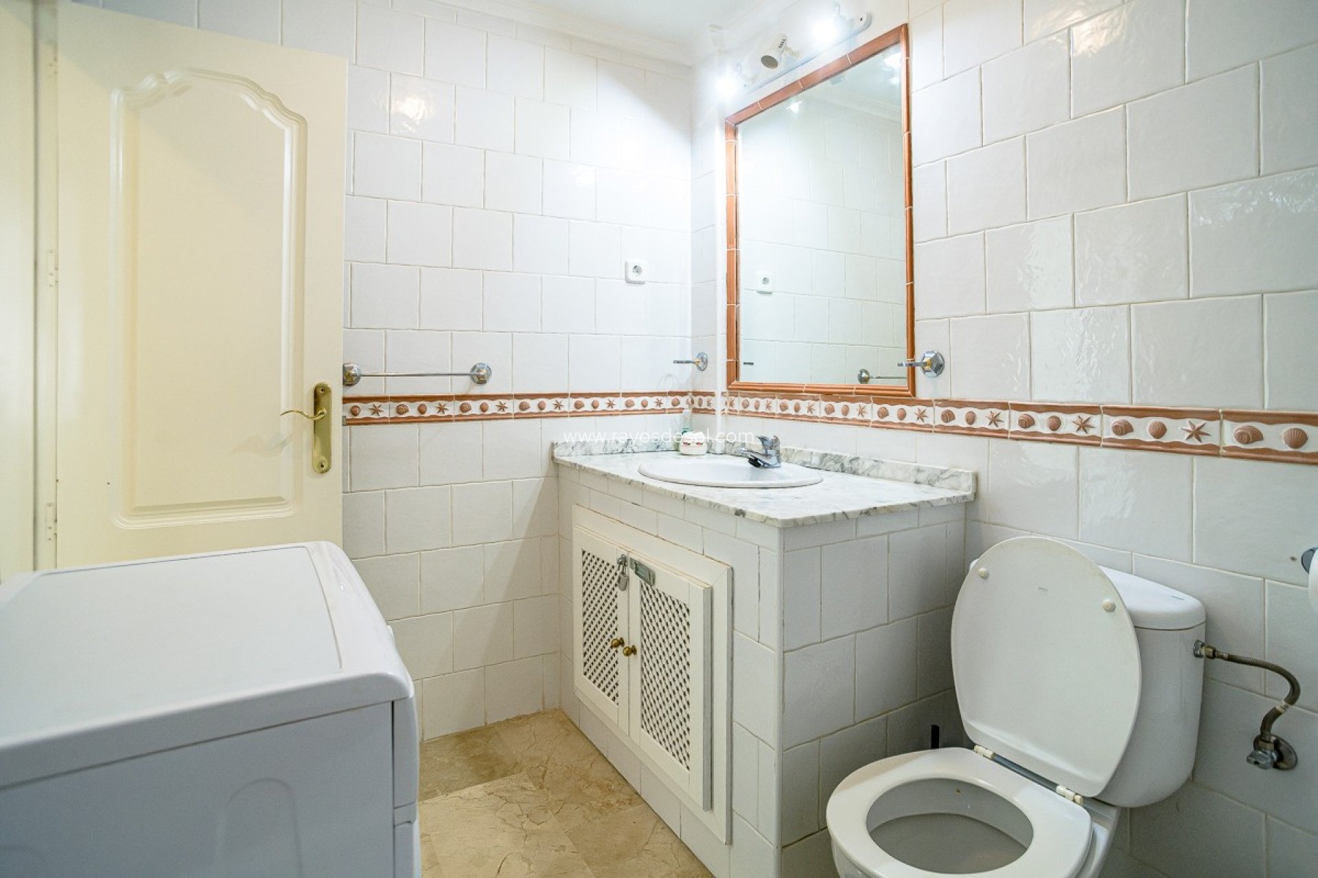 Resale - Apartment - Orihuela Costa - Villamartín