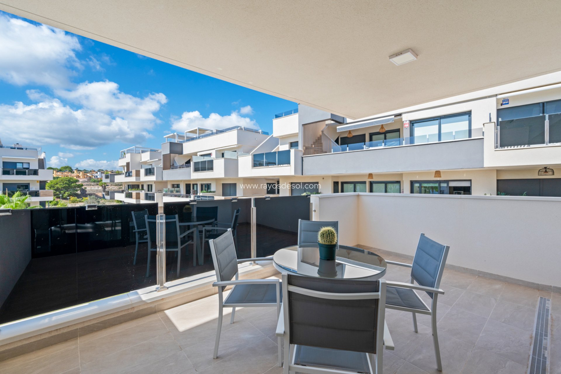 Resale - Apartment - Orihuela Costa - Villamartín