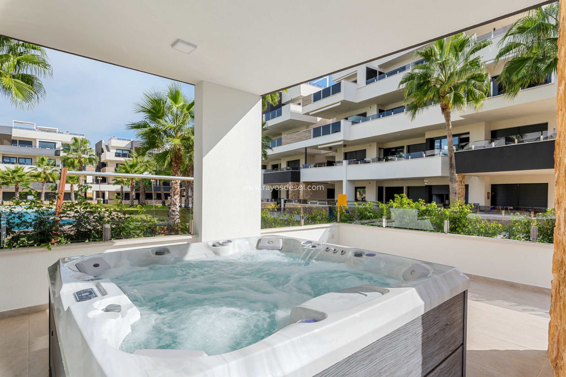 Resale - Apartment - Orihuela Costa - Villamartín