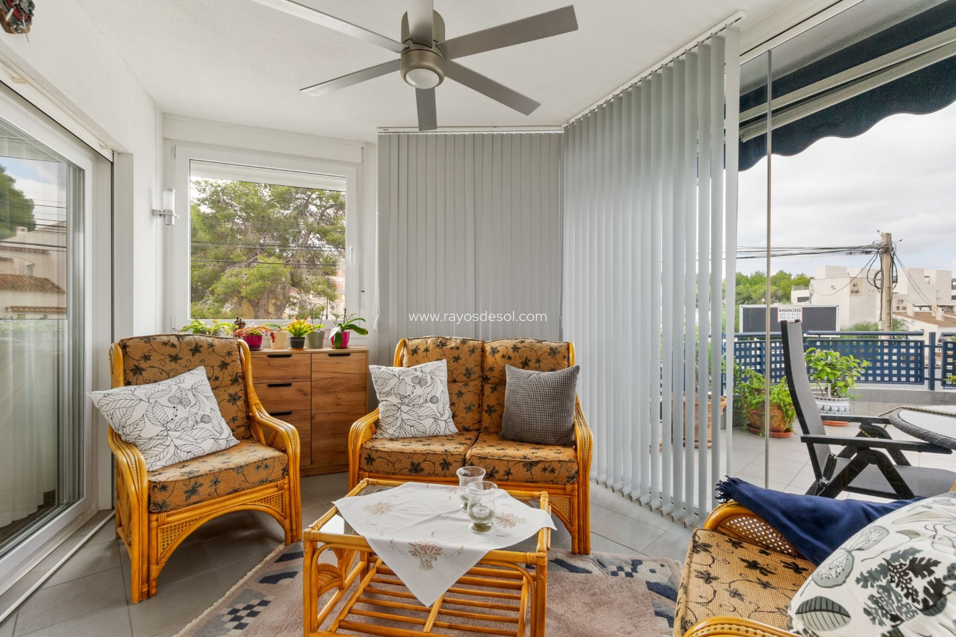 Resale - Apartment - Orihuela Costa - Villamartín