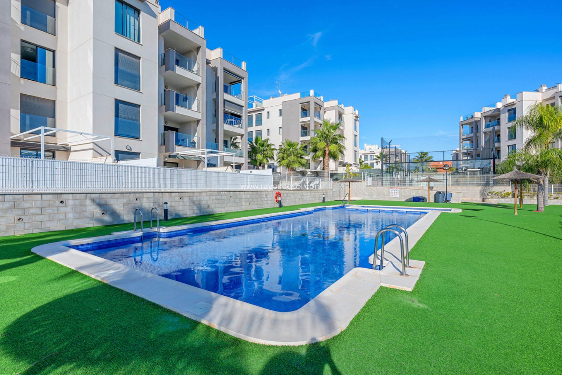 Resale - Apartment - Orihuela Costa - Villamartin