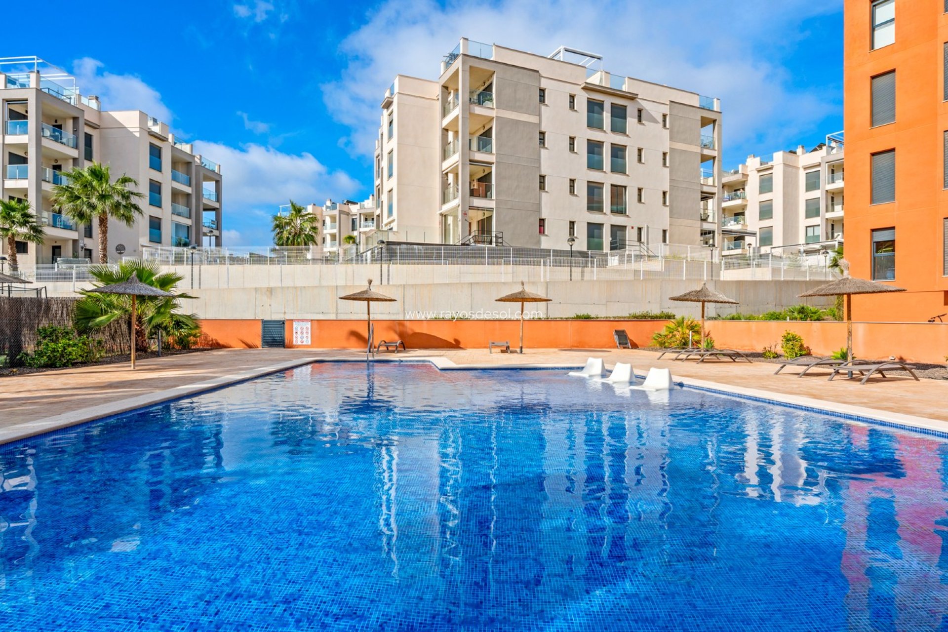 Resale - Apartment - Orihuela Costa - Villamartín