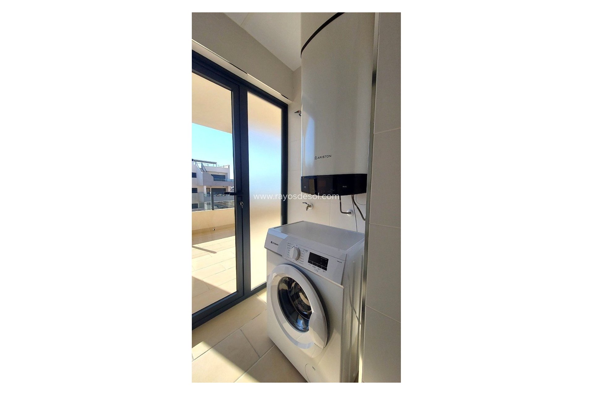 Resale - Apartment - Orihuela Costa - Villamartin