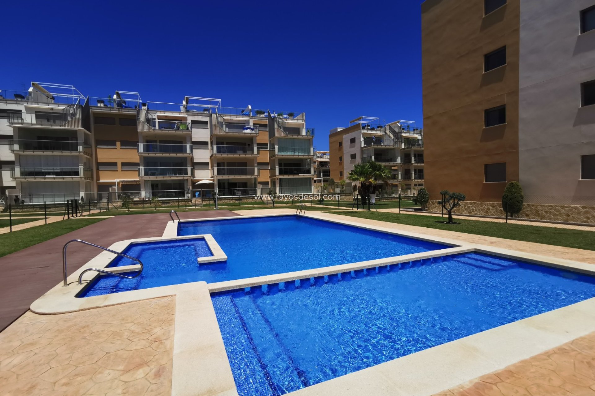 Resale - Apartment - Orihuela Costa - Villamartín