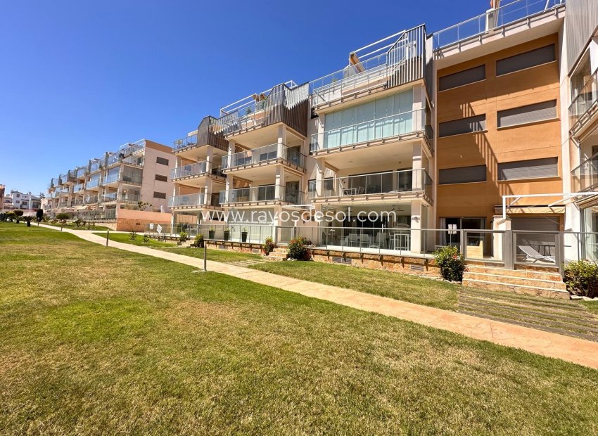 Resale - Apartment - Orihuela Costa - Villamartín