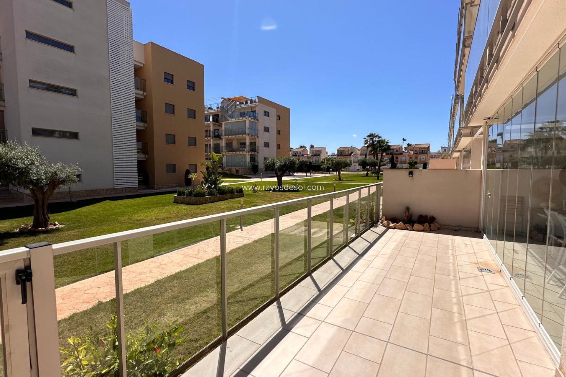 Resale - Apartment - Orihuela Costa - Villamartín