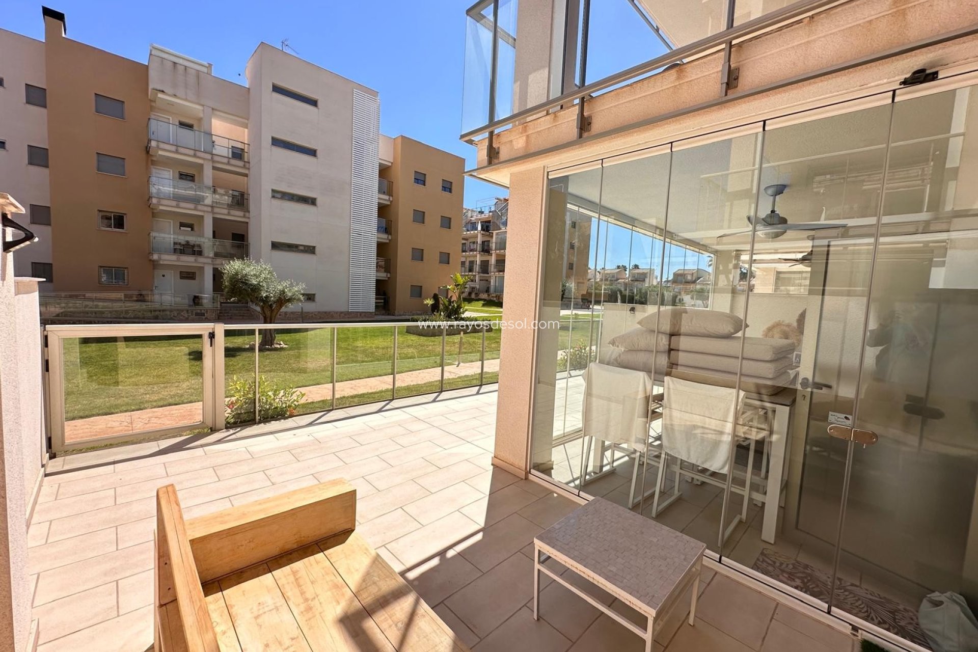 Resale - Apartment - Orihuela Costa - Villamartín